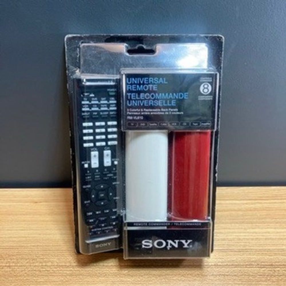 Sony‎ Universal Remote RM-VL610 8-Component Learning Commander New Sealed